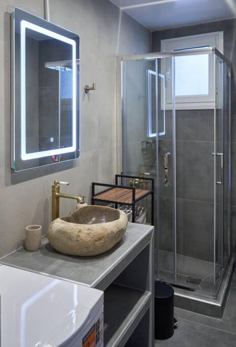 Apartamento The Sunny House Atenas Exterior foto